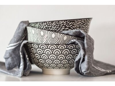 Kommen en decoratieve schalen