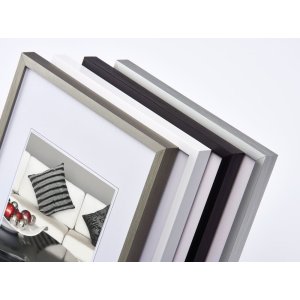 Stoel aluminium lijst 70x100 cm goud