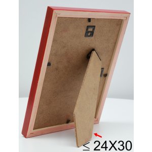 s233h4 Houten lijst in natuurkleur met rode buitenrand 13x18 cm