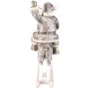 Decoratie kerstman op hobbelpaard grijs 20x7x22 cm 6pr3475
