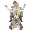 Slee met paar - decoratiefiguur grijs 19x14x17 cm 6pr4660