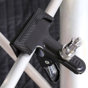 Falcon Eyes CL-CLIP klem met spigotadapter 76 mm breed tot 40 mm dik