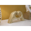Hands Lover sculptuur goudkleurig polyresin 25x7.5x13.5cm decoratie hartvorm